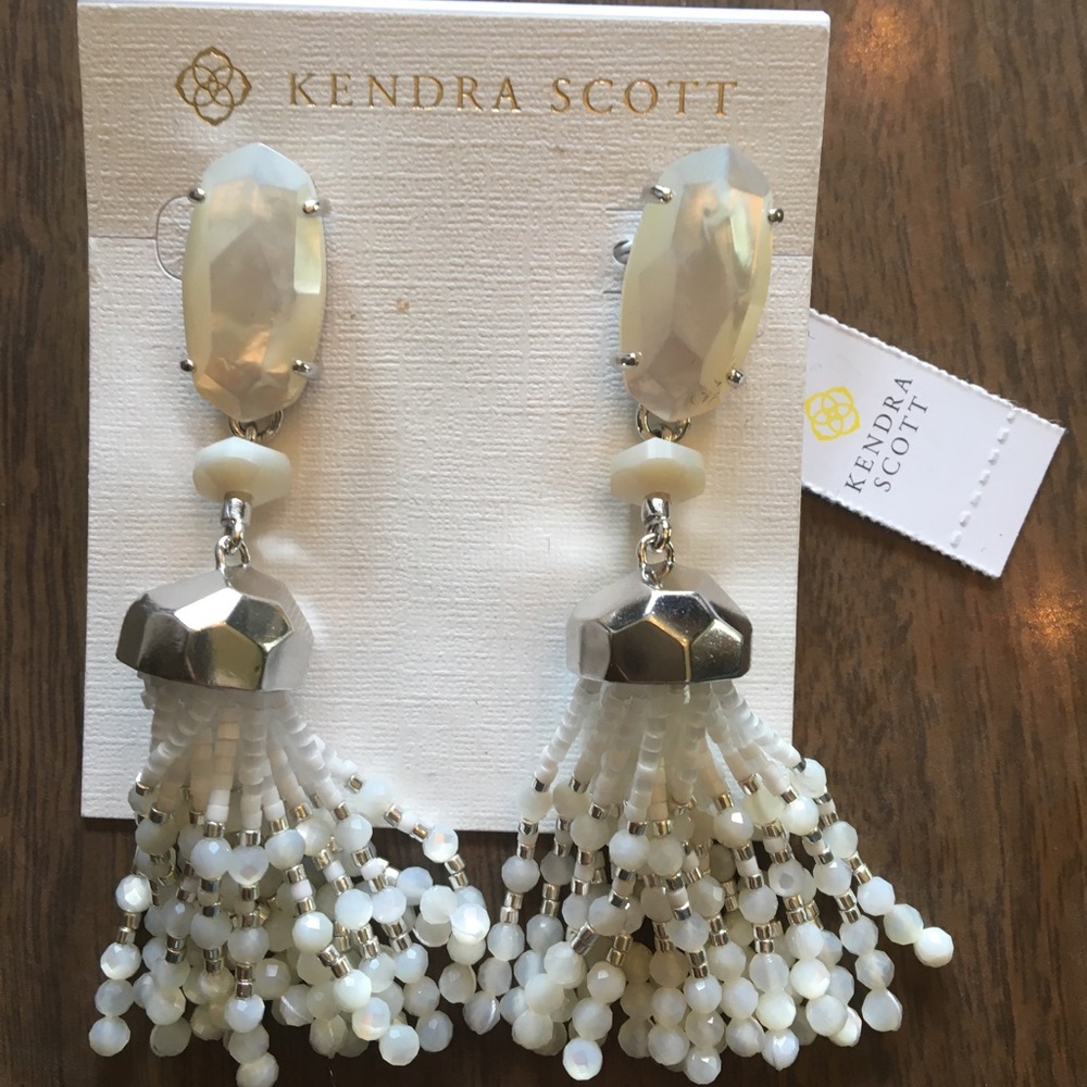 Kendra Scott chandelier earrings